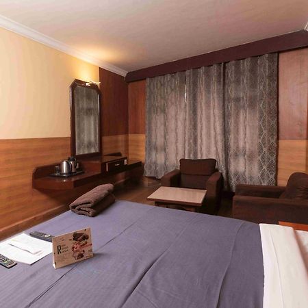 Devi Enterprises - Hotel Khems Ooty Buitenkant foto